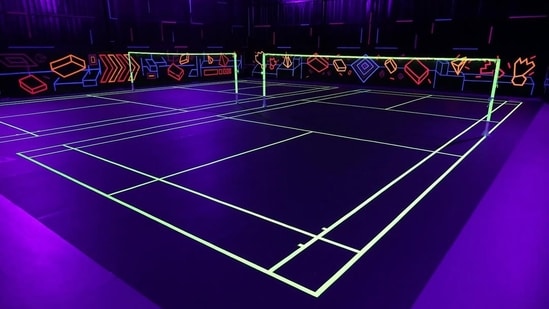 Cầu Lông Neon: Sức Hút Mới Từ Sân Đấu Phát Sáng