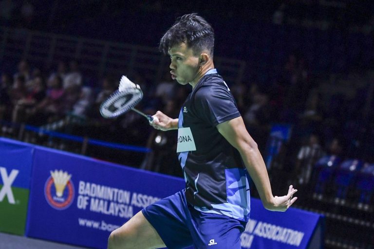 Aidil Sholeh ngược dòng trước Koga, vào chung kết Vietnam Open 2026