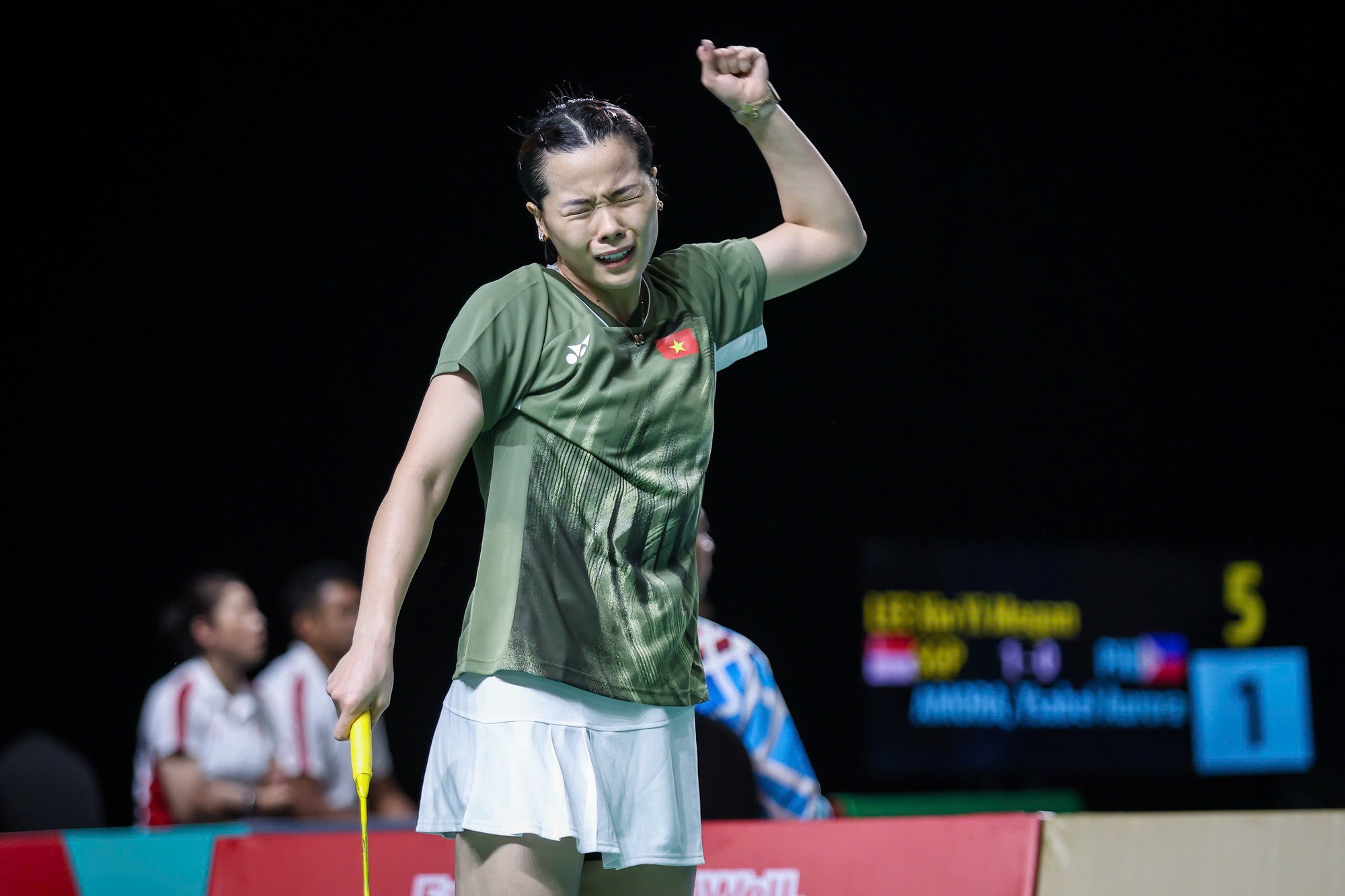 Nguyễn Thùy Linh ngược dòng trước Letshanaa, mở màn thắng lợi cho cầu lông Việt Nam ở SEA Games 33